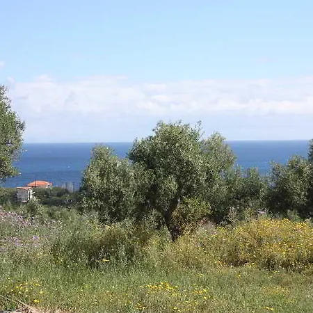 Hotel de apartamente Lofos Soilis 3*